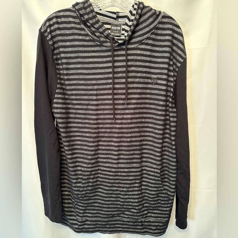 Zoo York‎ Hoodie Size Large Pullover Gray Black Stripe Sweatshirt Outdoors